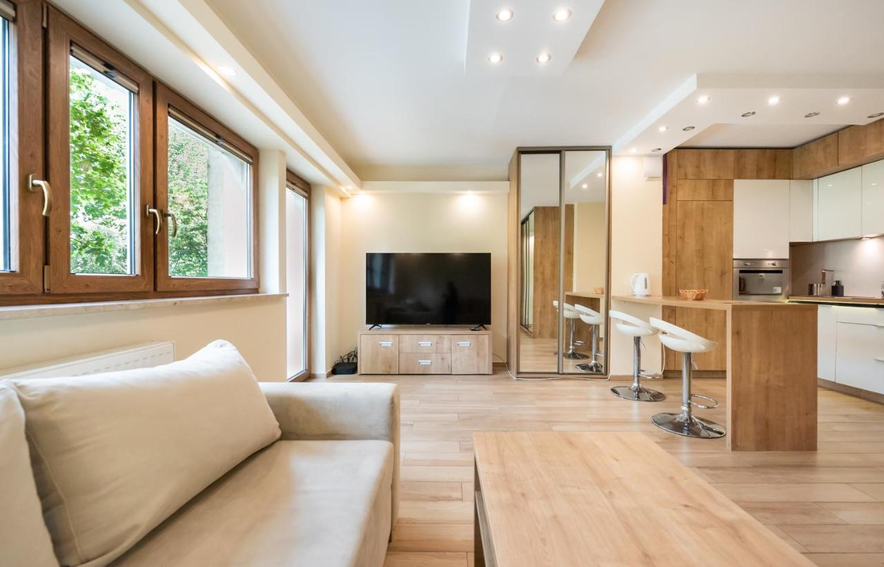 Mokotow Orzycka Beige Апартаменти Варшава